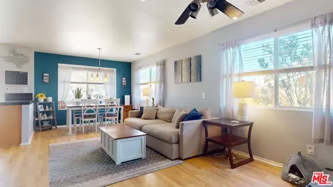 Living - 5230 Verenda Ave, Twentynine Palms, CA 92277 photo 2 of 2