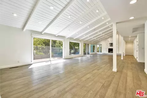 1550 N Walnut St, La Habra Heights, CA 90631