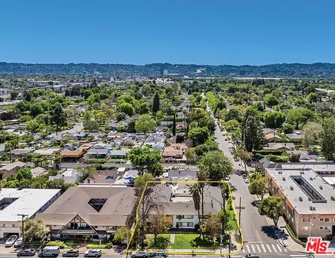 15456 Vanowen St, Van Nuys, CA 91406