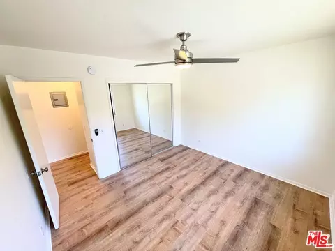 15456 Vanowen St, Van Nuys, CA 91406 photo 8