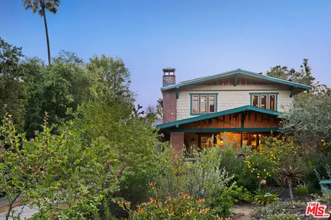 999 N Hill Ave, Pasadena, CA 91104