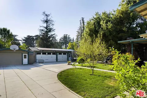 Exterior - 999 N Hill Ave, Pasadena, CA 91104 photo 5 of 13