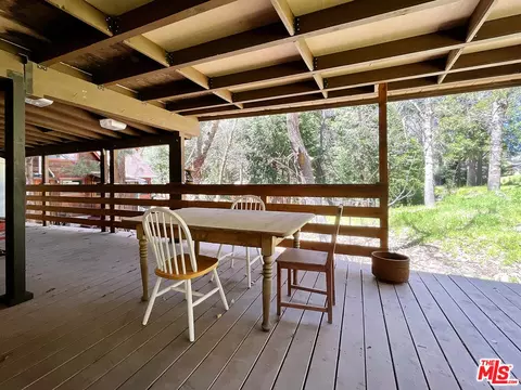 Exterior - 620 Pyramid Dr, Crestline, CA 92325 photo 7 of 9