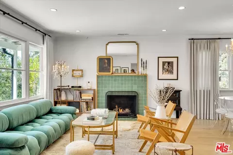 14261 Mccormick St, Sherman Oaks, CA 91401