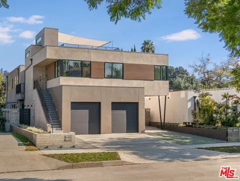 1542 N Hoover St, Los Angeles, CA 90027