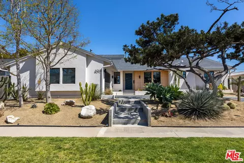 6010 S Garth Ave, Los Angeles, CA 90056