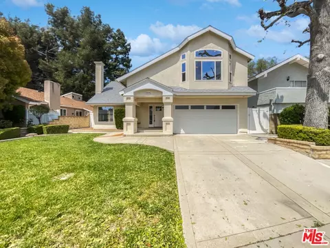 25376 Via Palacio, Valencia, CA 91355