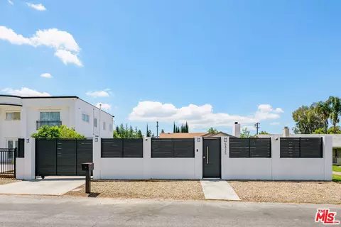 5825 Topeka Dr, Tarzana, CA 91356