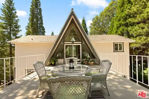 Other - 27975 St Bernard Ln, Lake Arrowhead, CA 92352 photo 6 of 9