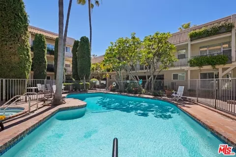 11670 W Sunset Blvd #112, Los Angeles, CA 90049
