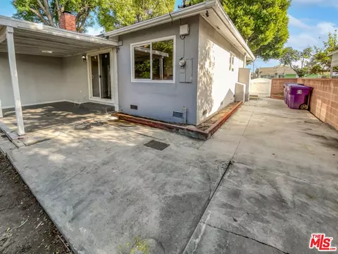 Exterior - 3609 E Allington St, Long Beach, CA 90805 photo 3 of 5