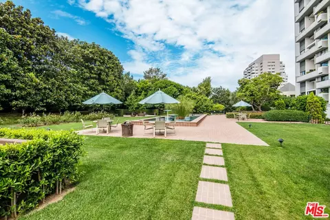 10375 Wilshire Blvd #2A, Los Angeles, CA 90024