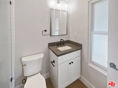 Bath - 5280 E 25th St, Long Beach, CA 90815 photo 3 of 3