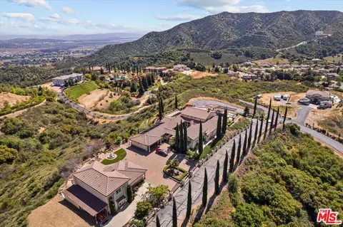 View/Area - 8290 Overview Ct, Yucaipa, CA 92399 photo 1 of 2