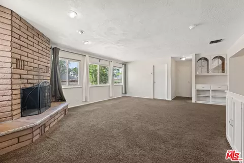 44025 Date Ave, Lancaster, CA 93534 photo 5