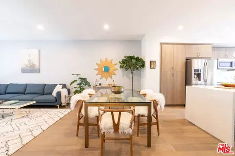 Dining - 13153 Victory Blvd, Van Nuys, CA 91401 photo 3 of 5