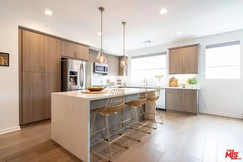 Kitchen - 13153 Victory Blvd, Van Nuys, CA 91401 photo 2 of 7