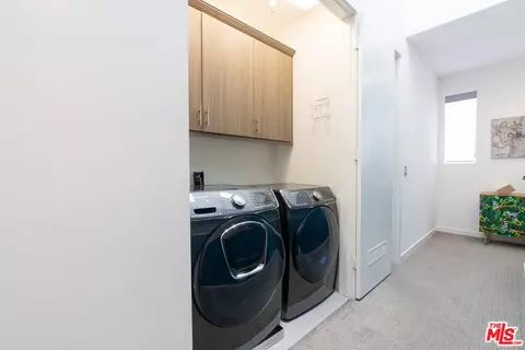 Other - 13153 Victory Blvd, Van Nuys, CA 91401 photo 3 of 4