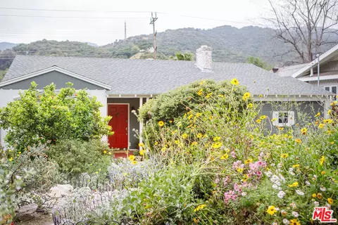 3254 Mills Ave, La Crescenta, CA 91214