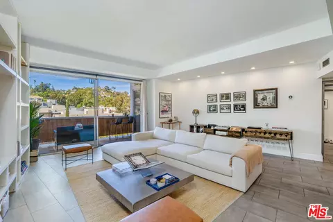 7250 Franklin Ave #505, Los Angeles, CA 90046