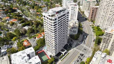 10601 Wilshire Blvd #1404, Los Angeles, CA 90024