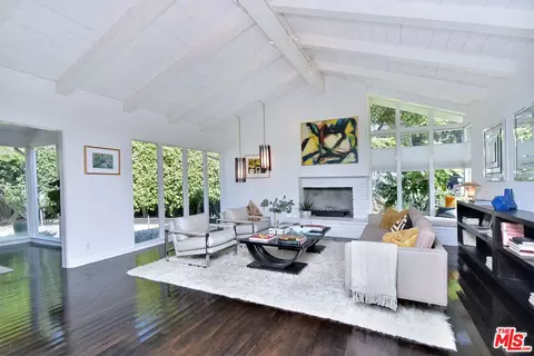 2839 Nichols Canyon Pl, Los Angeles, CA 90046