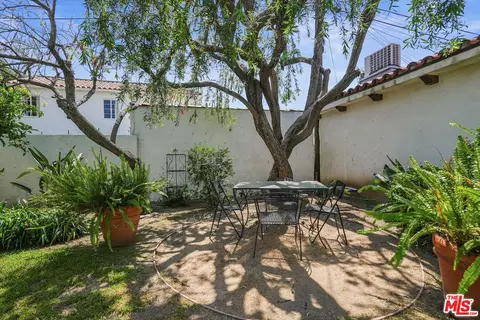 Exterior - 6436 W 5th St, Los Angeles, CA 90048 photo 8 of 16