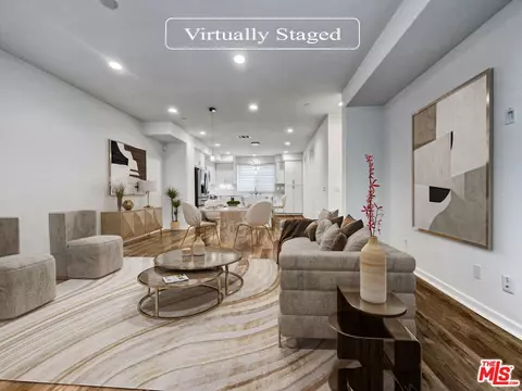 13205 Victory Blvd, Van Nuys, CA 91401 photo 2