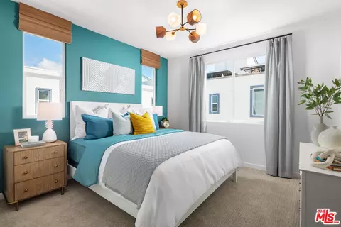 Bedroom - 612 Dawson Ave, Long Beach, CA 90814 photo 2 of 4