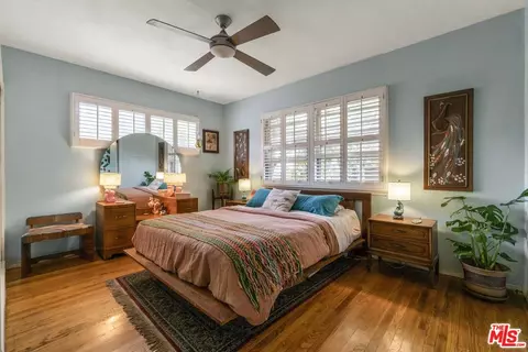 Bedroom - 7033 Bothwell Rd, Reseda, CA 91335 photo 1 of 4