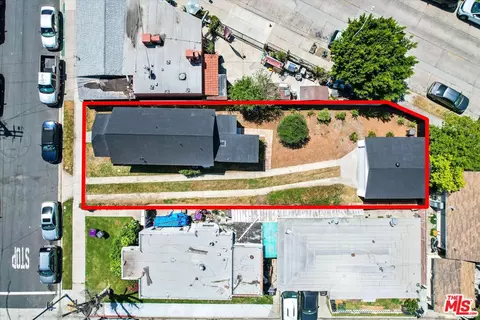 View/Area - 95 E Louise St, Long Beach, CA 90805 photo 1 of 4