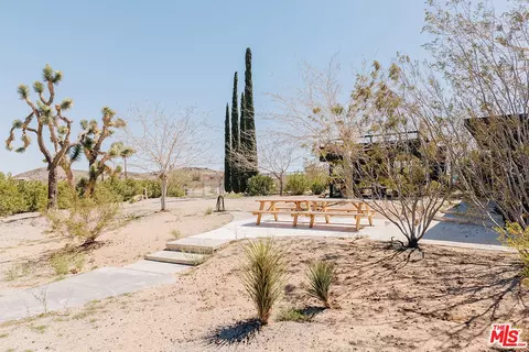 Exterior - 58183 Burke Rd, Yucca Valley, CA 92284 photo 1 of 3