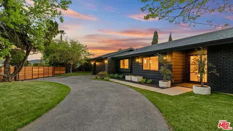 1953 Westridge Terrace Ter, Los Angeles, CA 90049