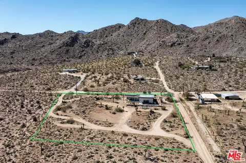 View/Area - 8989 Tortuga Trl, Joshua Tree, CA 92252 photo 2 of 2