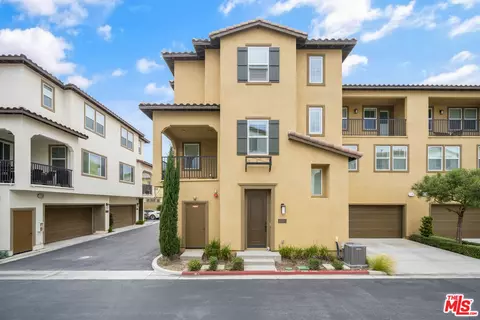 10535 Acorn Pl, Los Alamitos, CA 90720