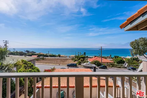 11861 Ellice St #F, Malibu, CA 90265