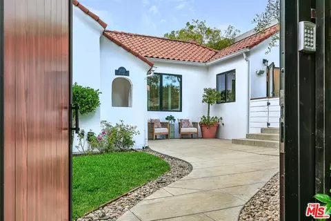 603 N Edinburgh Ave, Los Angeles, CA 90048