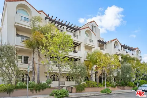 1135 Rexford Dr #206, Los Angeles, CA 90035