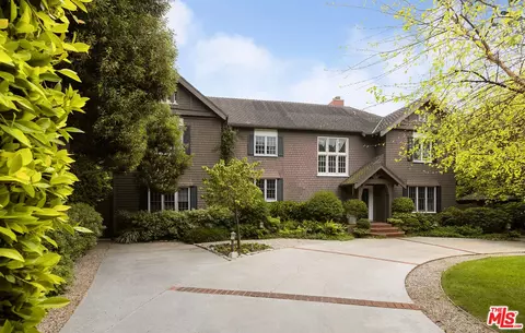226 Palisades Ave, Santa Monica, CA 90402