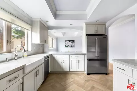 927 S Wooster St #3, Los Angeles, CA 90035