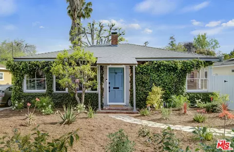 14404 Hatteras St, Van Nuys, CA 91401