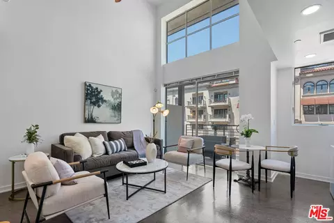 217 S Marengo Ave #307, Pasadena, CA 91101