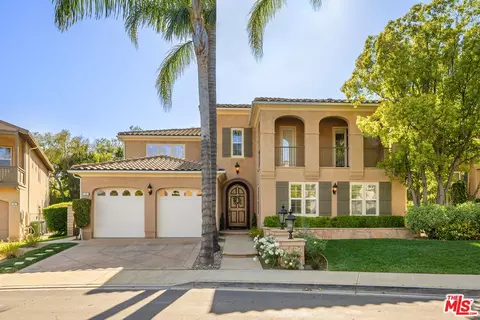 161 Sawtelle Ct, Simi Valley, CA 93065