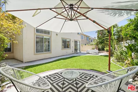 Exterior - 7 Figaro, Irvine, CA 92606 photo 2 of 4