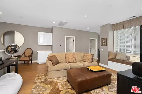 15121 Holiday Dr, Fontana, CA 92336 photo 24