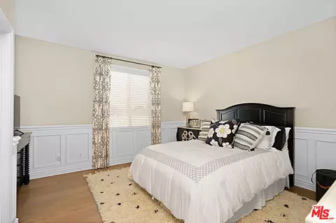 15121 Holiday Dr, Fontana, CA 92336 photo 33