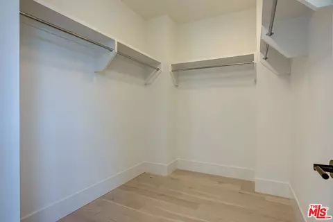 Other - 2103 Walnut Ave, Venice, CA 90291 photo 5 of 6