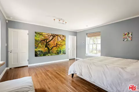 Bedroom - 2085 E Altadena Dr, Altadena, CA 91001 photo 1 of 3