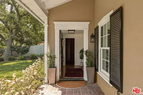 Other - 2085 E Altadena Dr, Altadena, CA 91001 photo 3 of 7