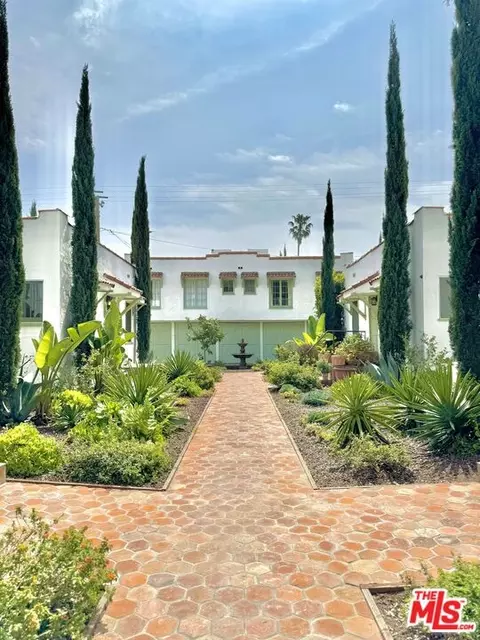 8736 Rangely Ave, West Hollywood, CA 90048